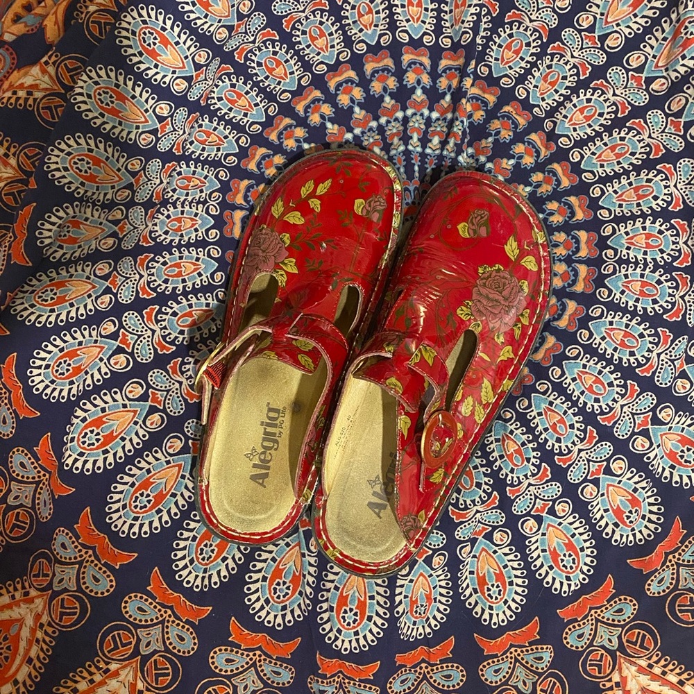 Red floral Alegria shoes